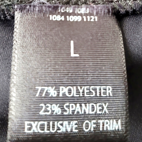 BRAND NEW! Wonder Woman Black Leggings - Picture 10 of 12